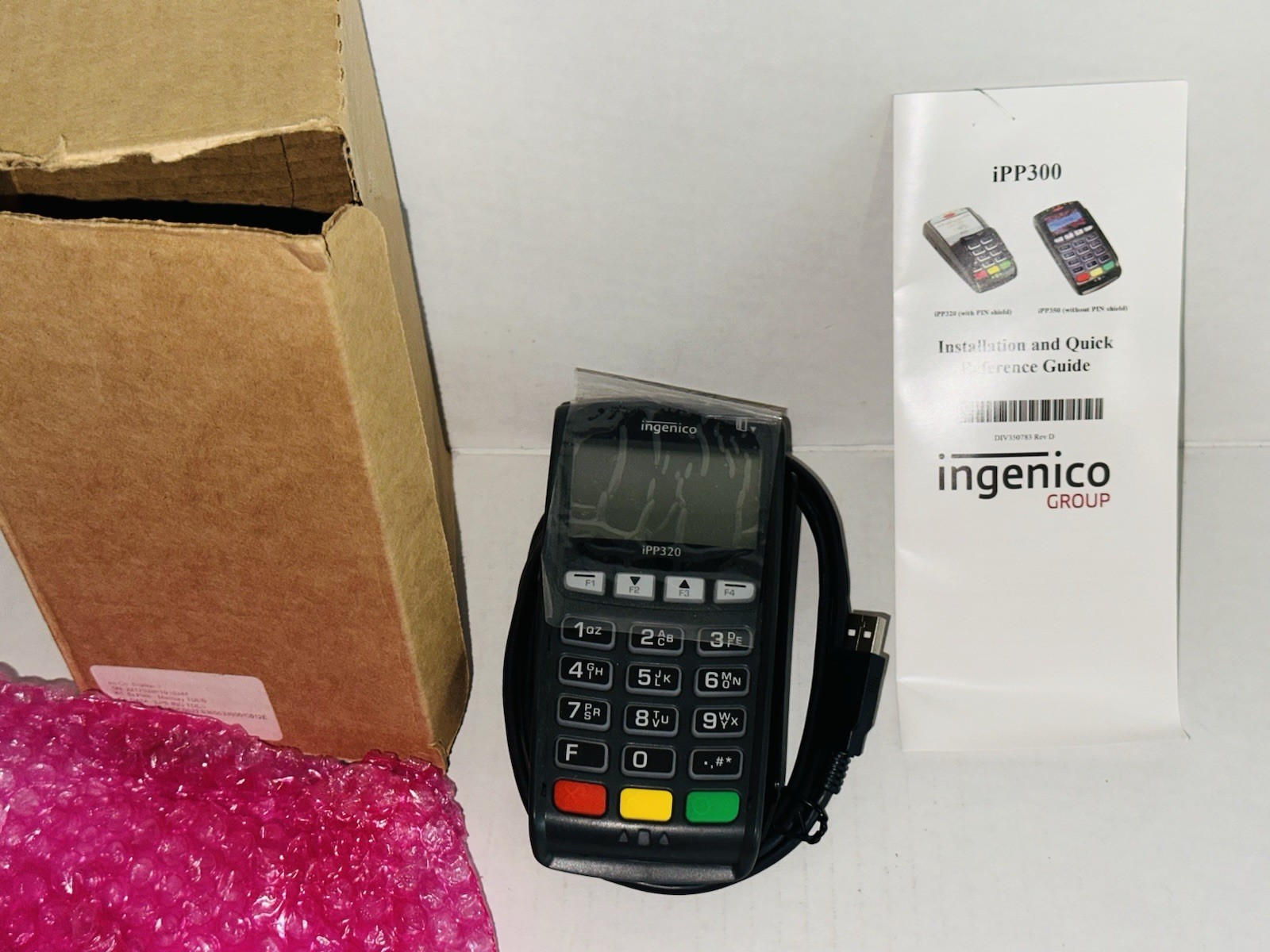 Ingenico iPP320 Credit Card Processing Terminal Machine (New – Open Box )