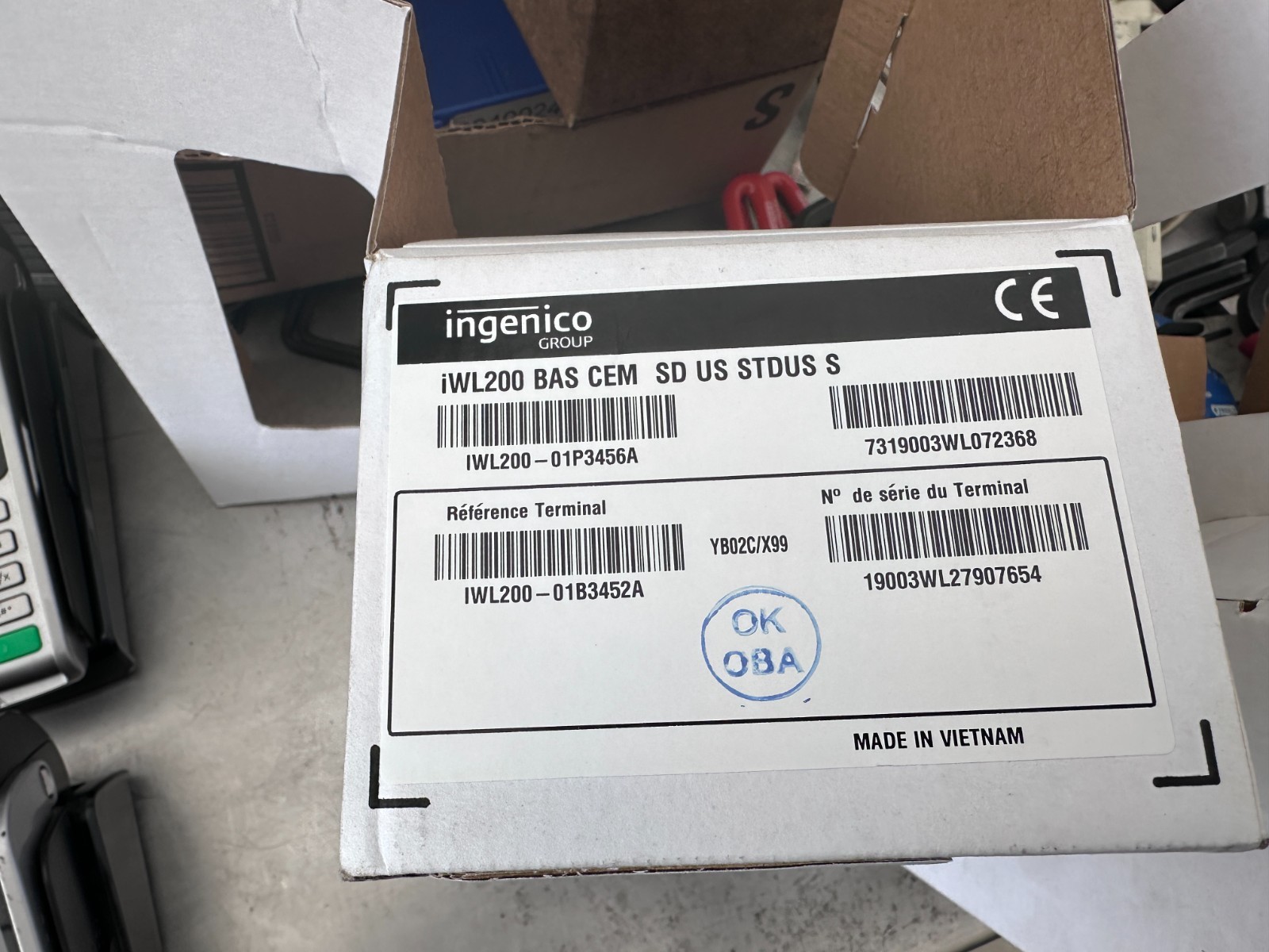 Ingenico iWL250 w/IWL200 PowerBase – (Lot of 6)