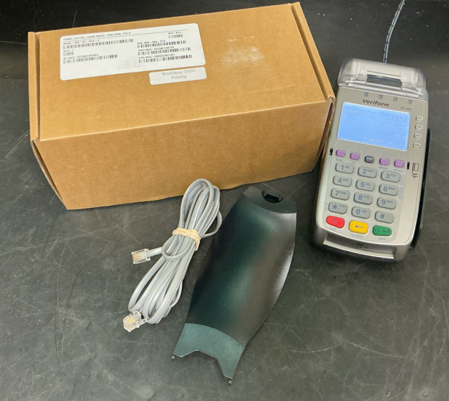 Verifone VX520 CTLS Credit Card Terminal Machine