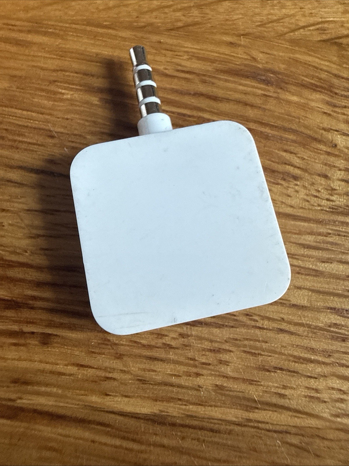Square – Magstripe Reader with 3.5mm Headphone Connector – White – Pre Owned
