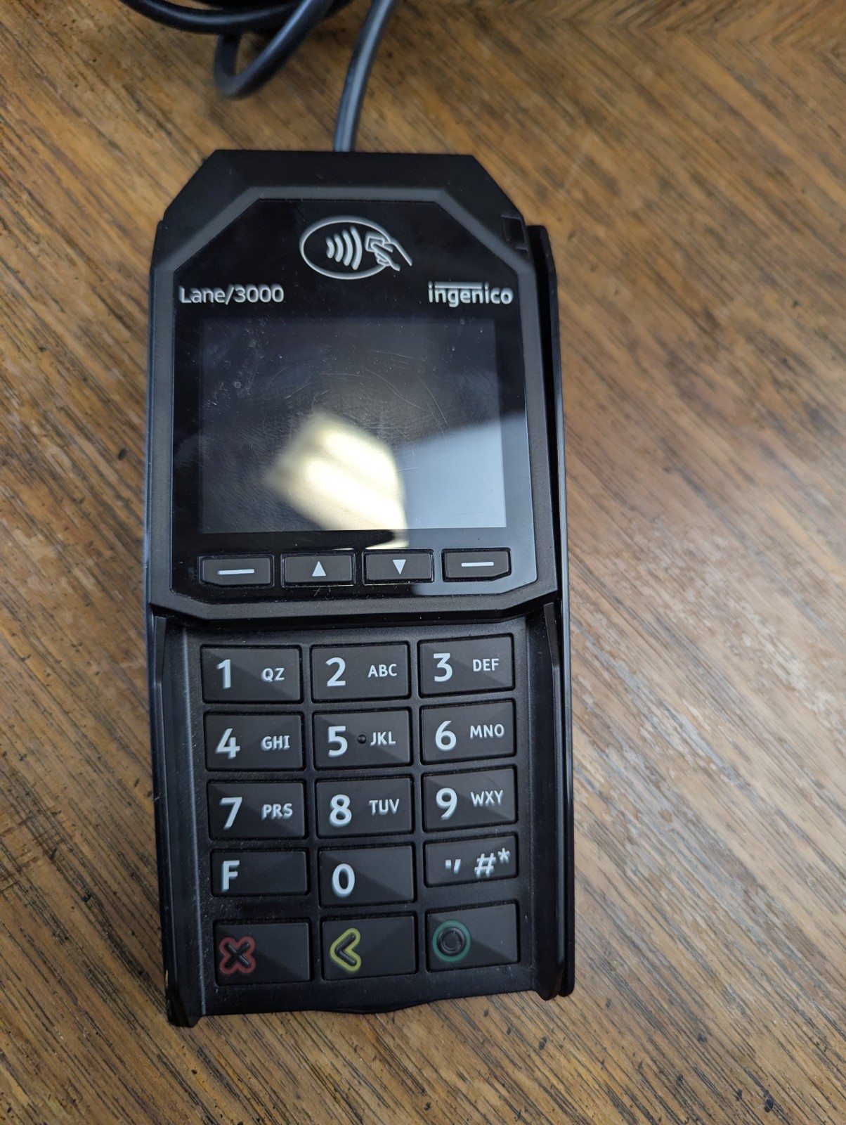 Ingenico Lane/3000 Standard Credit Card Terminal Black Wired NFC Digital Display