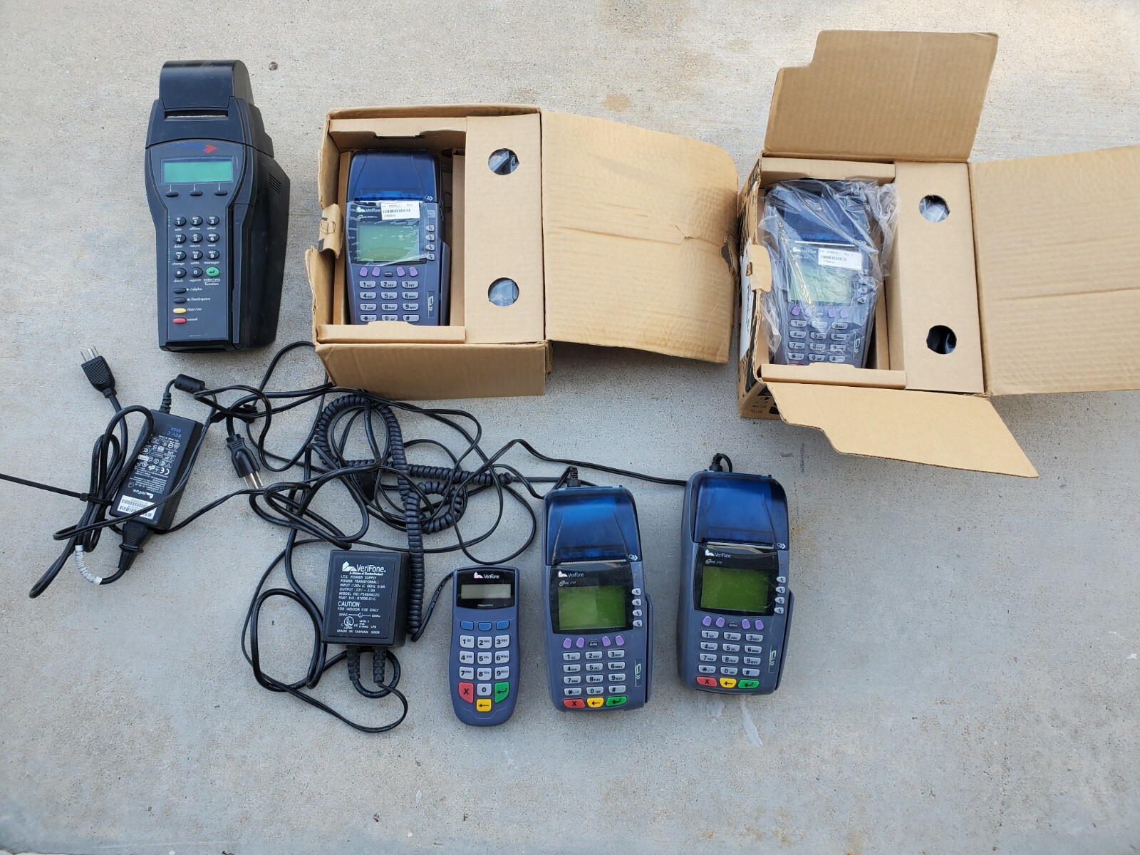 Set of 4 – Verifone Omni 3750 & 1 BofA Credit Card Processing Terminals