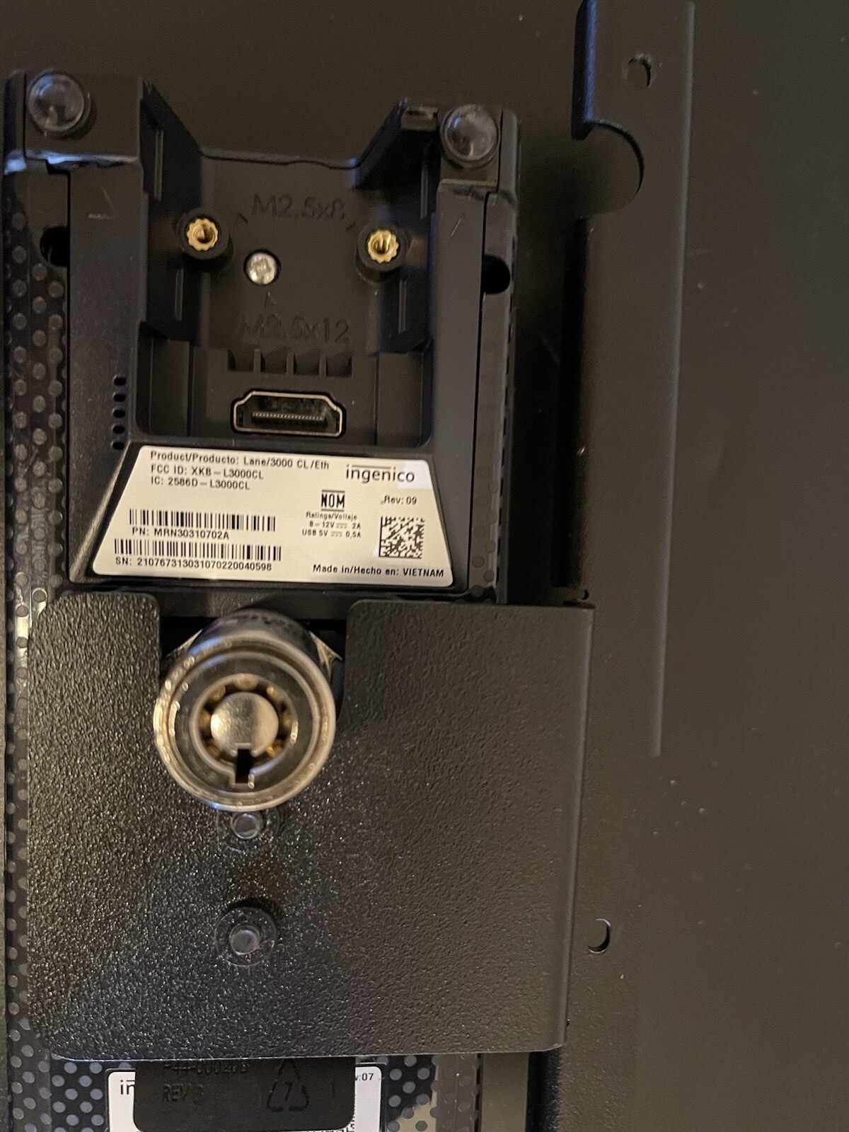 Ingenico Lane/3000 PIN-Pad Credit Card Machine Terminal W/ Key Lock Mount