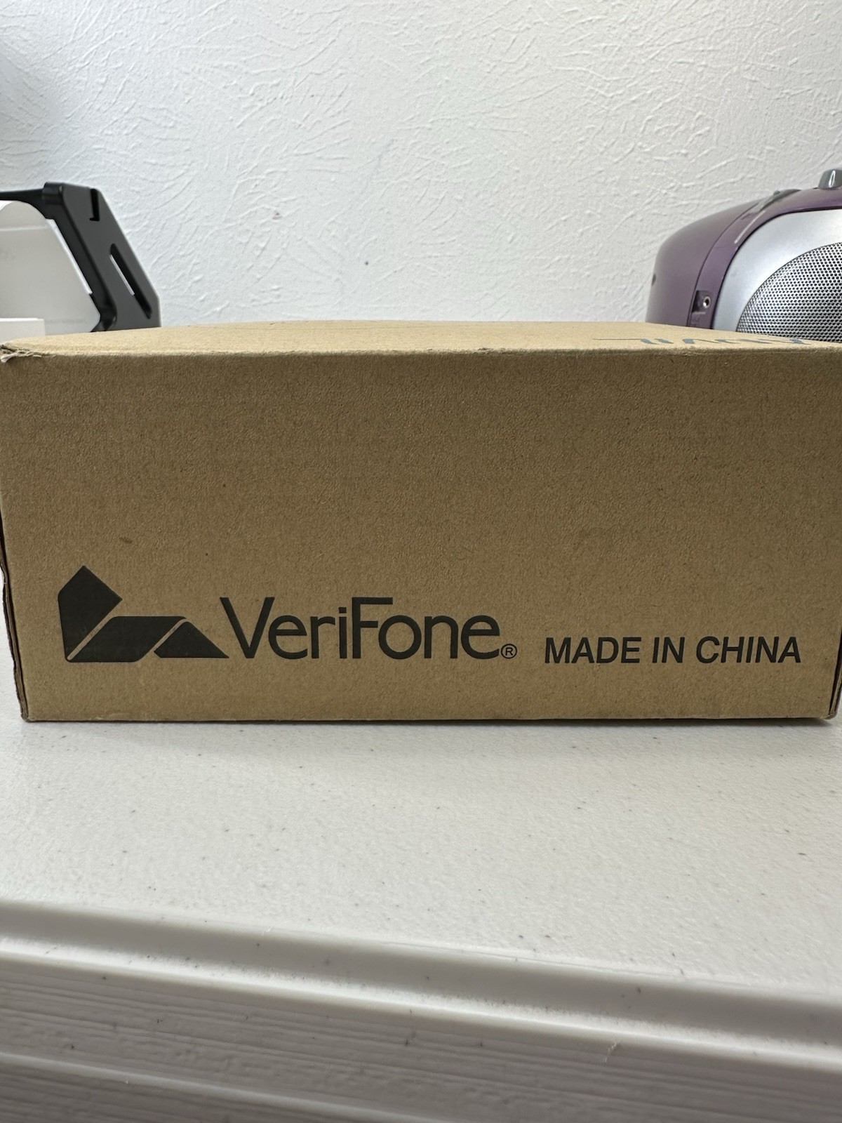 VeriFone VX520 Credit Card Terminal New In Box Complete NAA DIAL/ETH, 128/32 MB