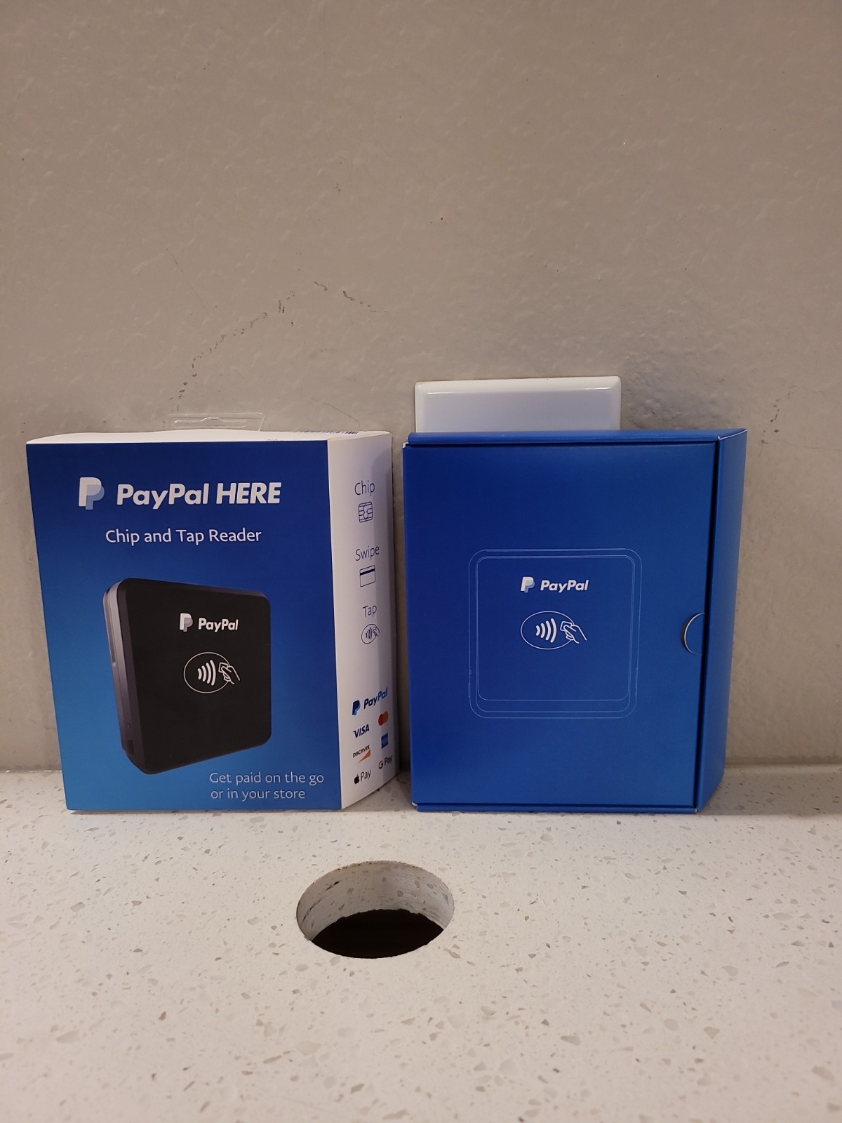 PayPal PCTUSDCRT CHIP AND TAP READER NO Charger