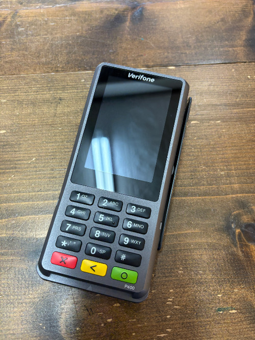 VeriFone P400 Plus Credit Card Reader With Stand & Cords