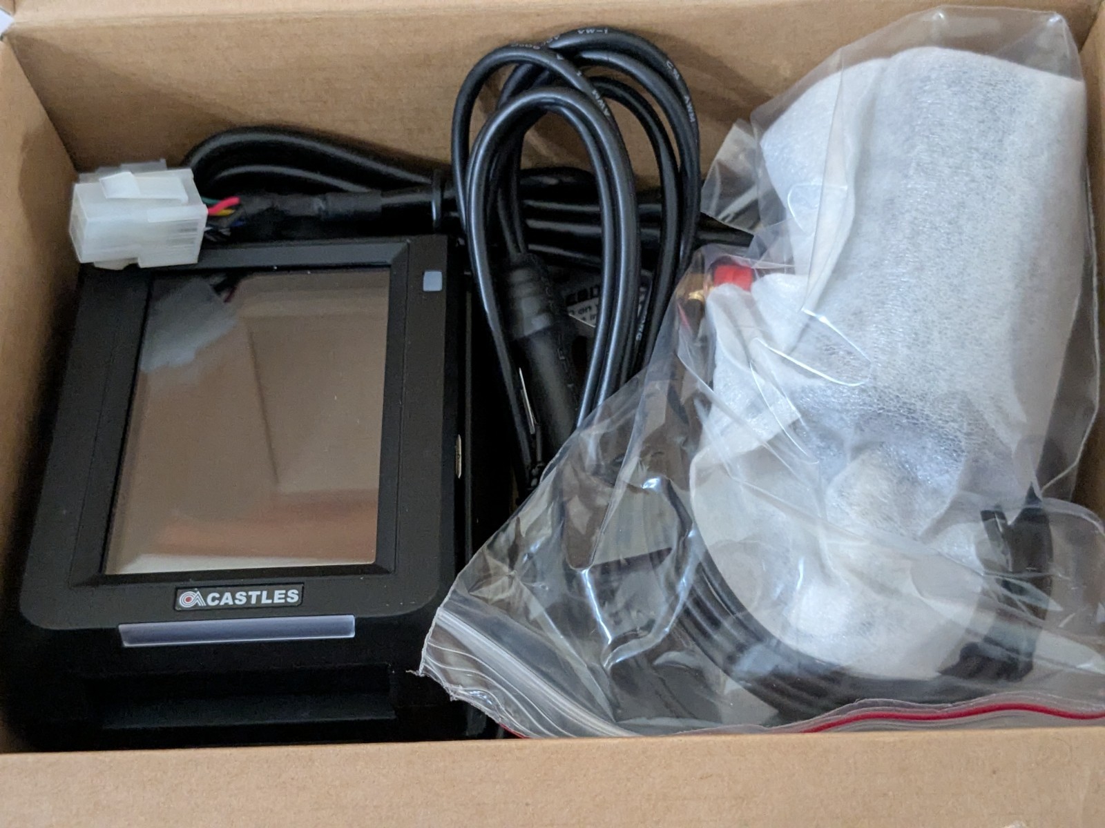 5 gently used vending machine credit card/ apple pay readers.