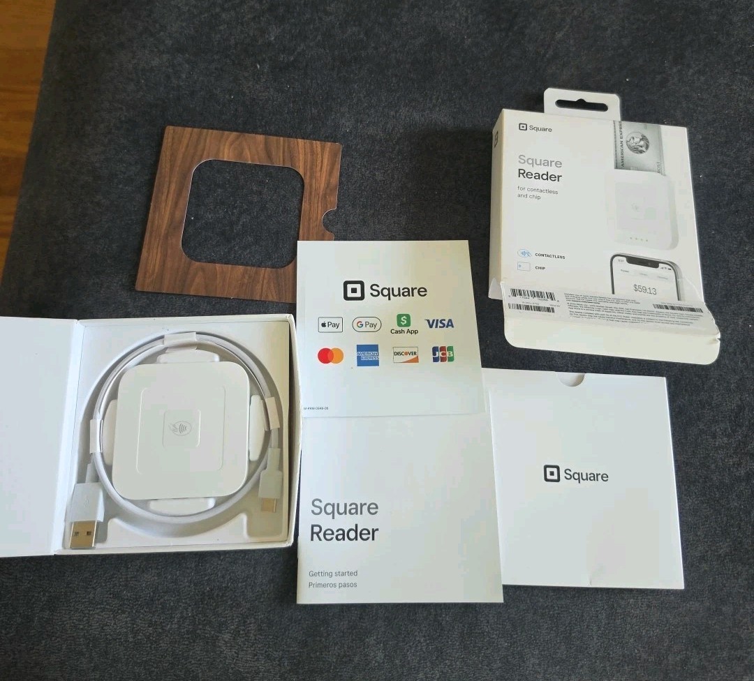 Square Reader for contactless and chip Open Box Never Used Business White