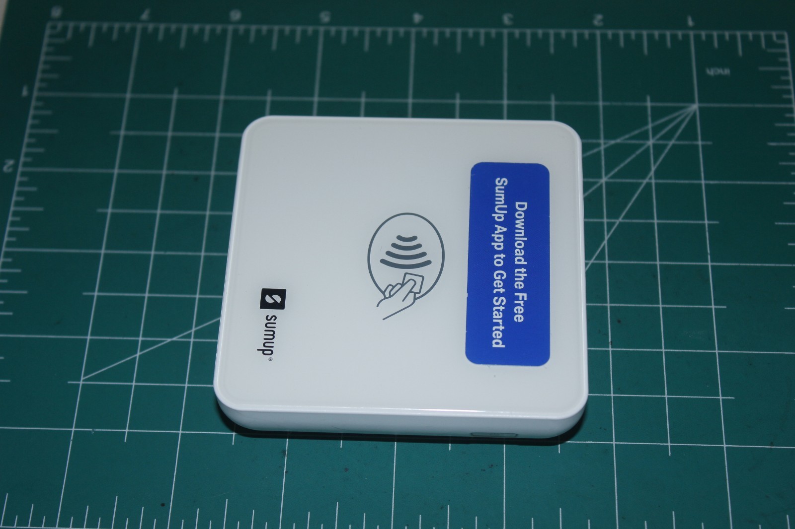 SUMUP CARD TERMINAL READER -PORTABLE ALL IN 1. READ THE DESCRIPTION. UNTESTED.