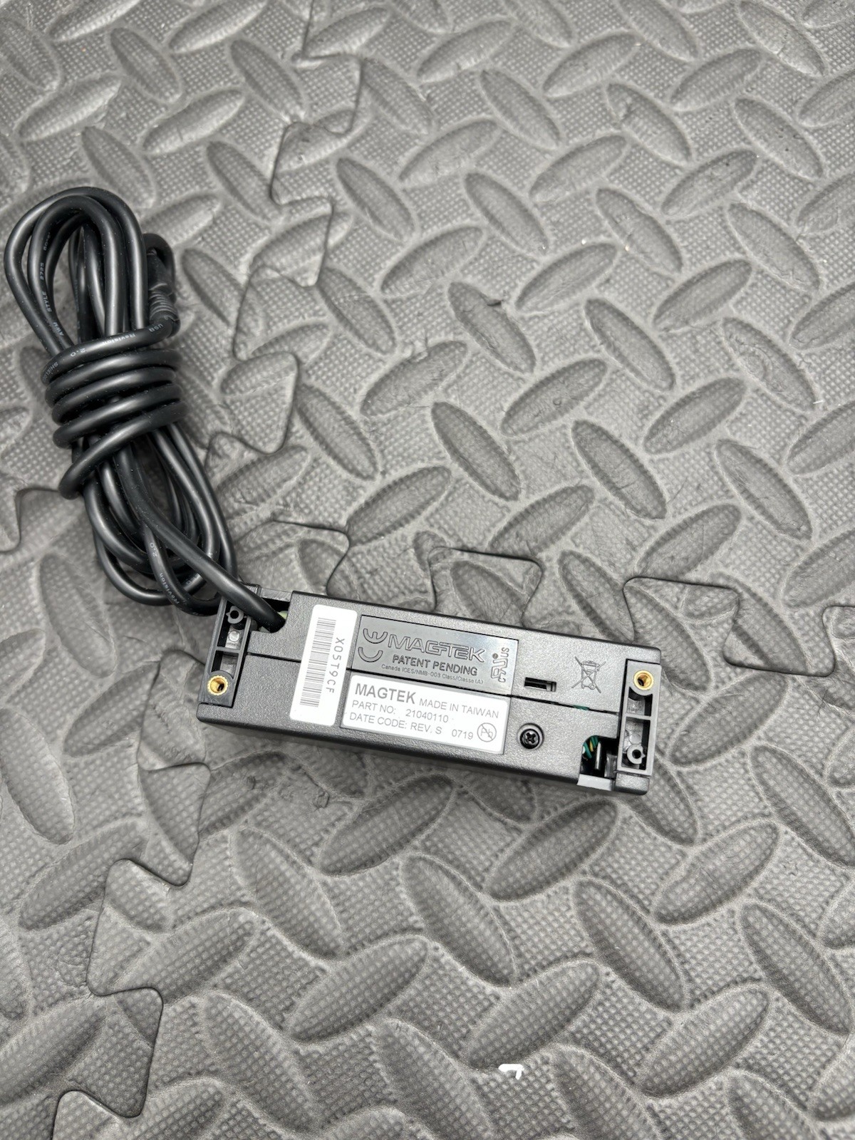 MagTek 21040110 USB Mini Magnetic Credit Card Swipe Reader