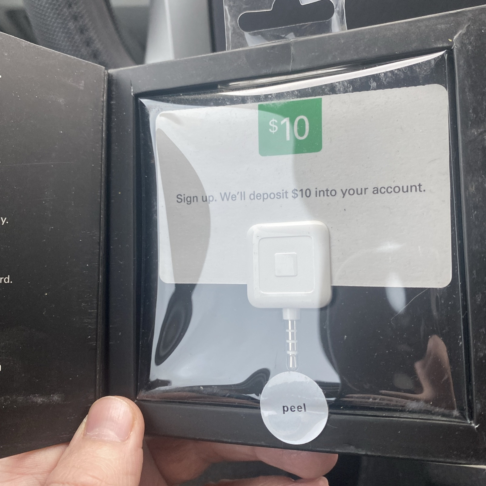 NEW Square Credit Card Reader for iPhone, iPad and Android