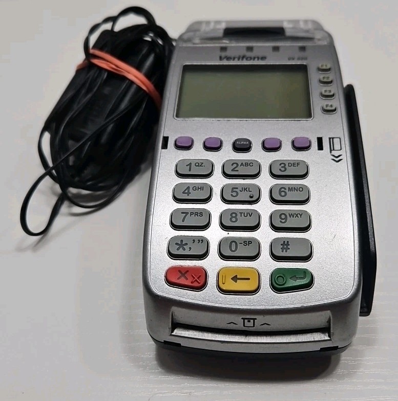 Verifone VX520 CREDIT / DEBIT Card POS Terminal With Power Cord