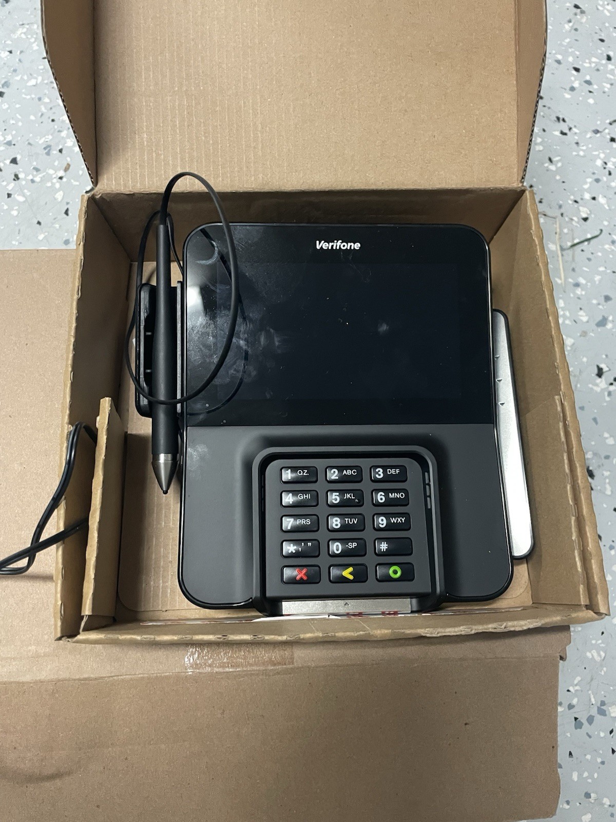 Verifone M400 Credit Card Terminal Wired with Stylus and Power Cable
