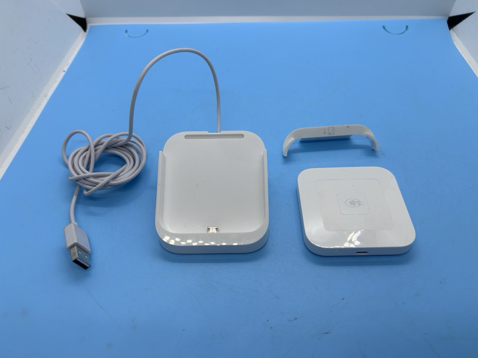 Square Credit Card Reader For Contactless Chip Model S6. W/Square USB Dock S7