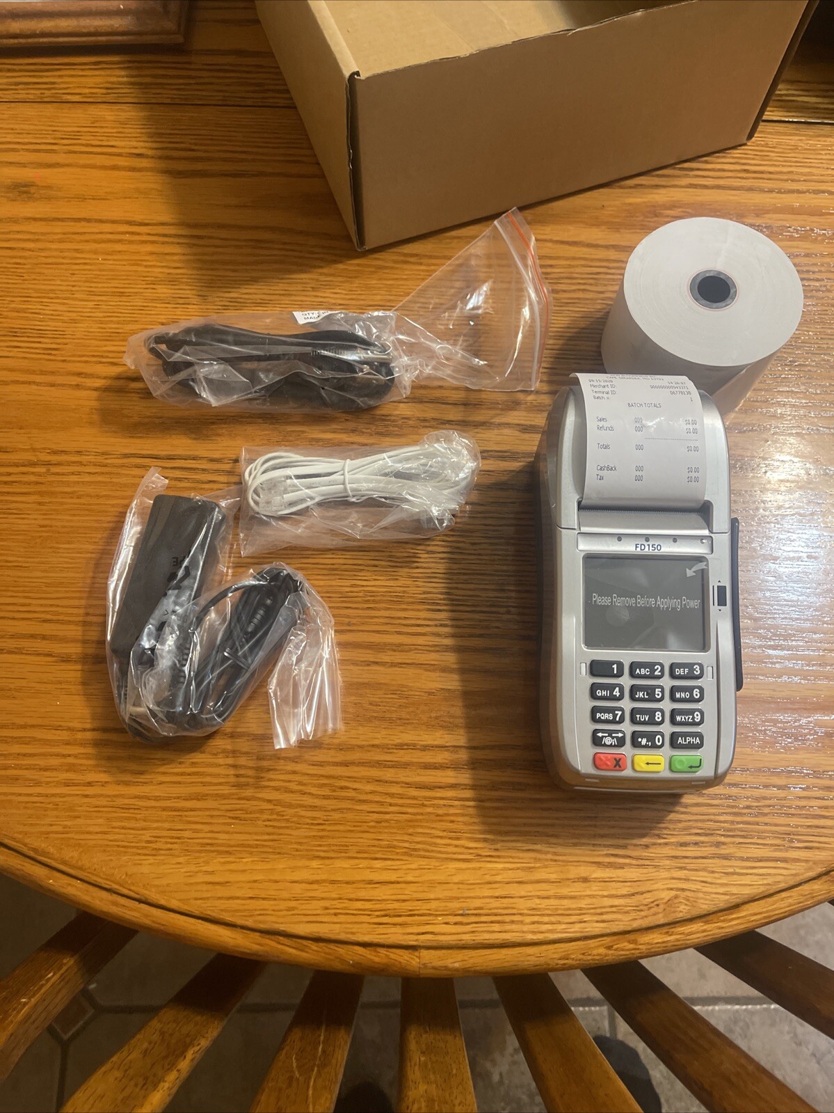 First Data FD150 Credit Card Machine! Slightly Used Condition With All Cords!
