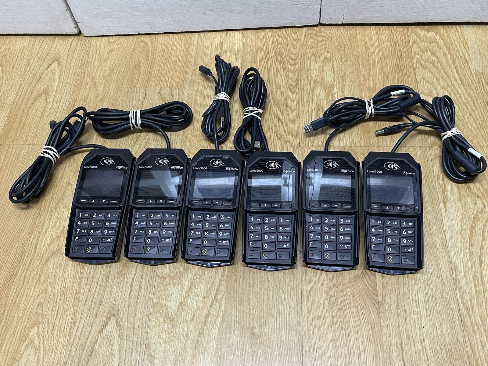 Lot of 6 Ingenico Lane/3000 Payment Terminal Credit Card Ethernet TRD30110877B