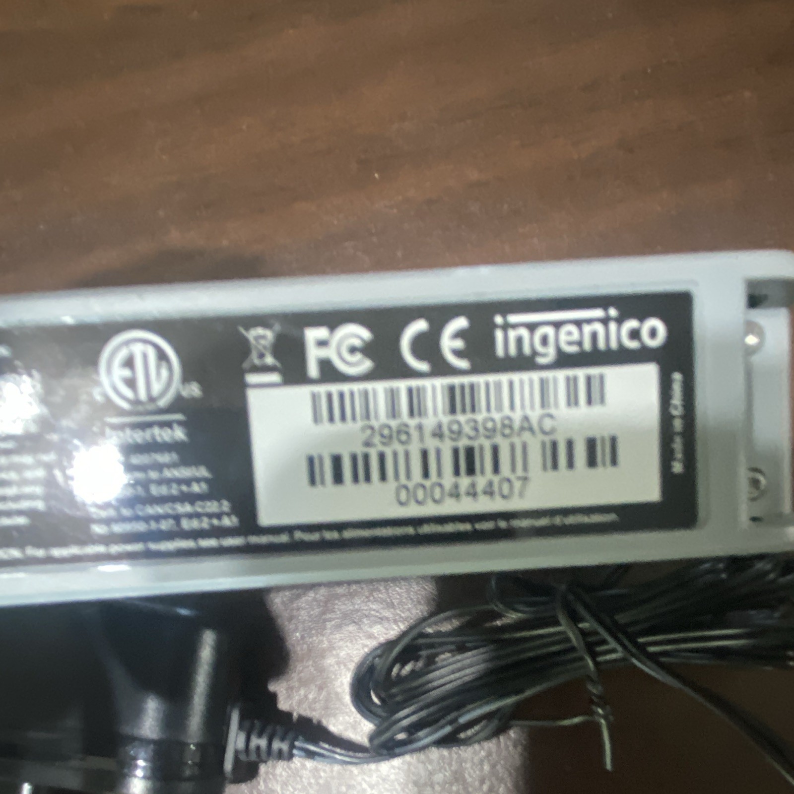 Ingenico iPP320 Wired Card Terminal w/ Base, AC Adapter iPP320-USPHX19A