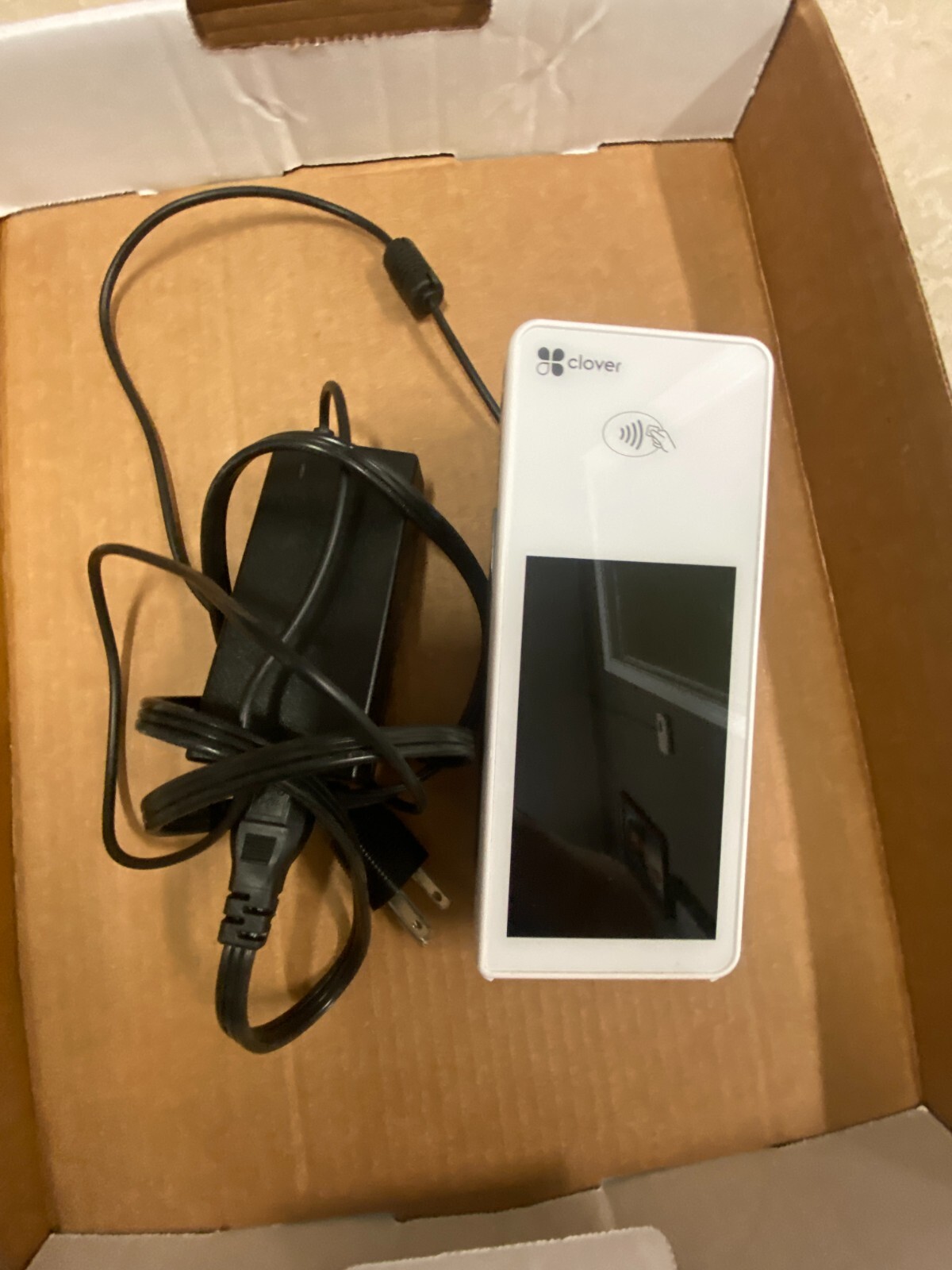 Clover Flex LTE C401U Wireless Credit Card Processor POS Machine, K400 Unit IRG