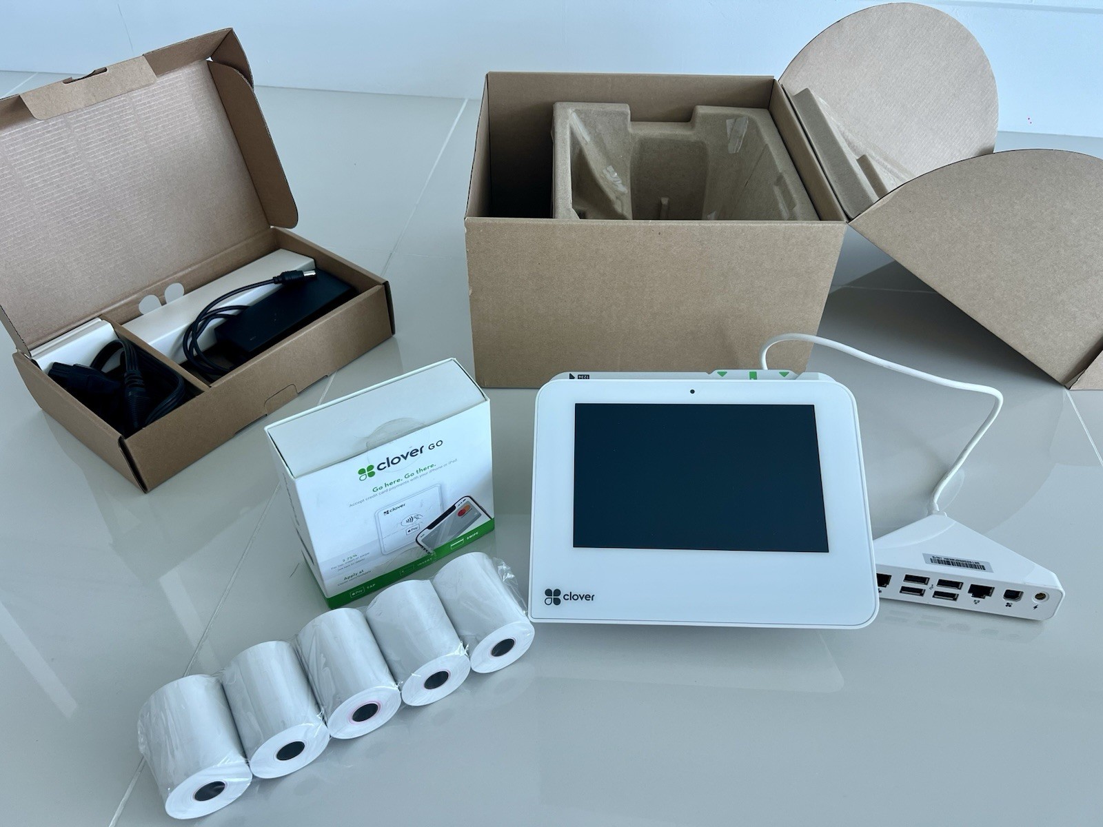 Clover Mini Wifi C300 – Card Reader / POS Point of Sale System w/ Power Supply