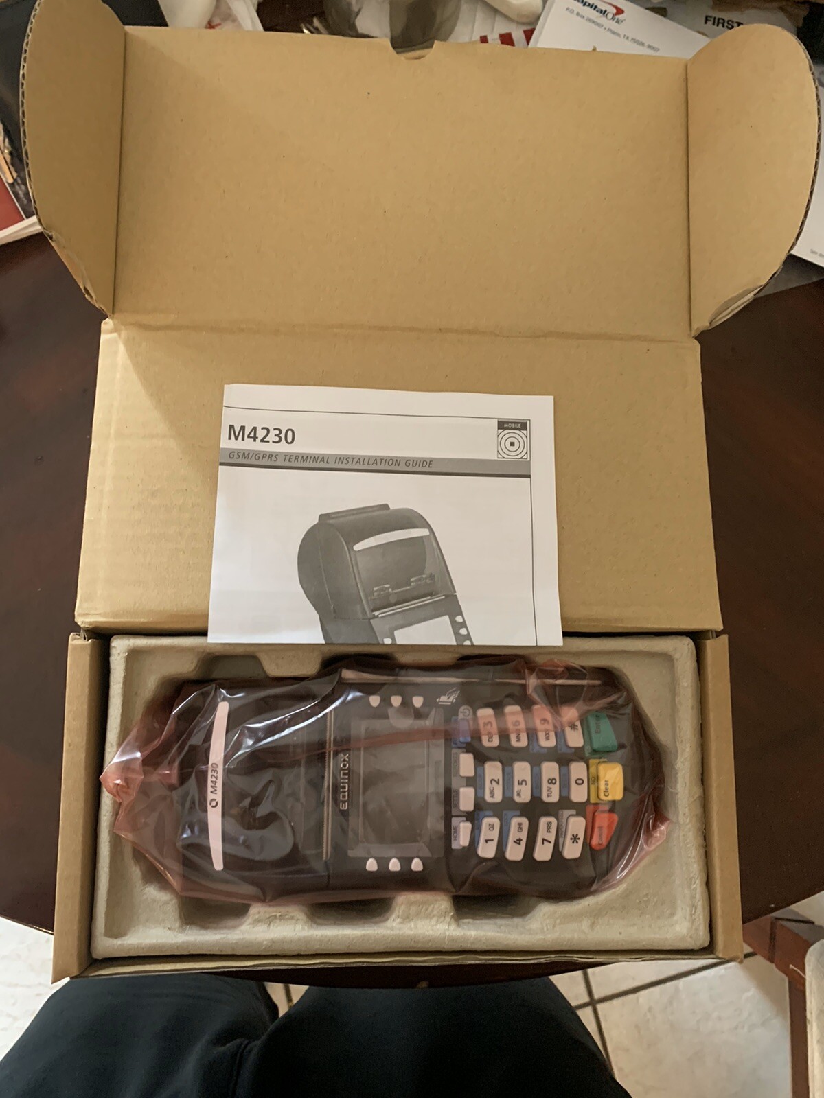 Hypercom Optimum M4230 WIRELESS Credit Card Terminal