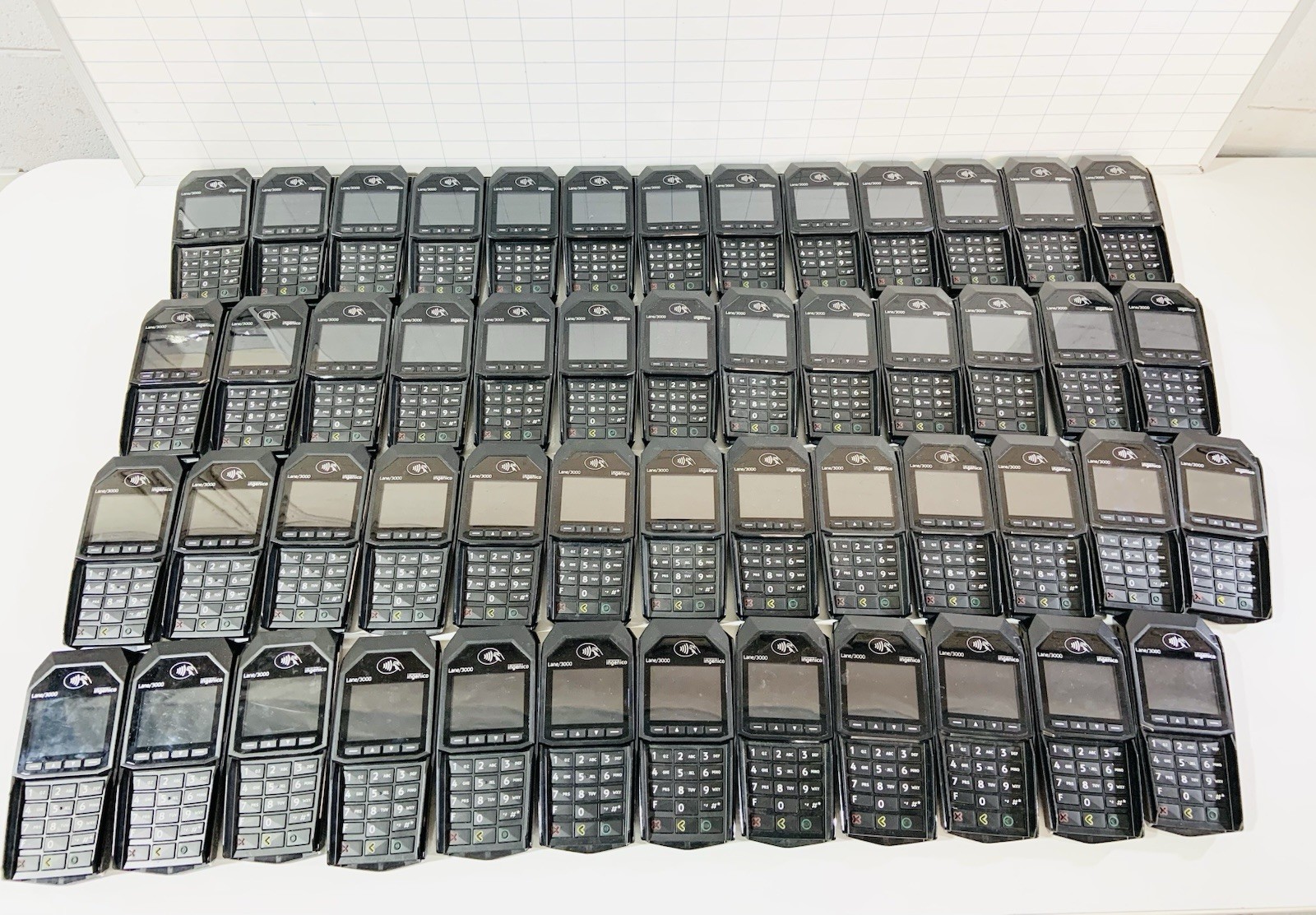 LOT OF 51 – Ingenico Lane/3000 Payment Terminal Credit Card Touch Tap POS -USED