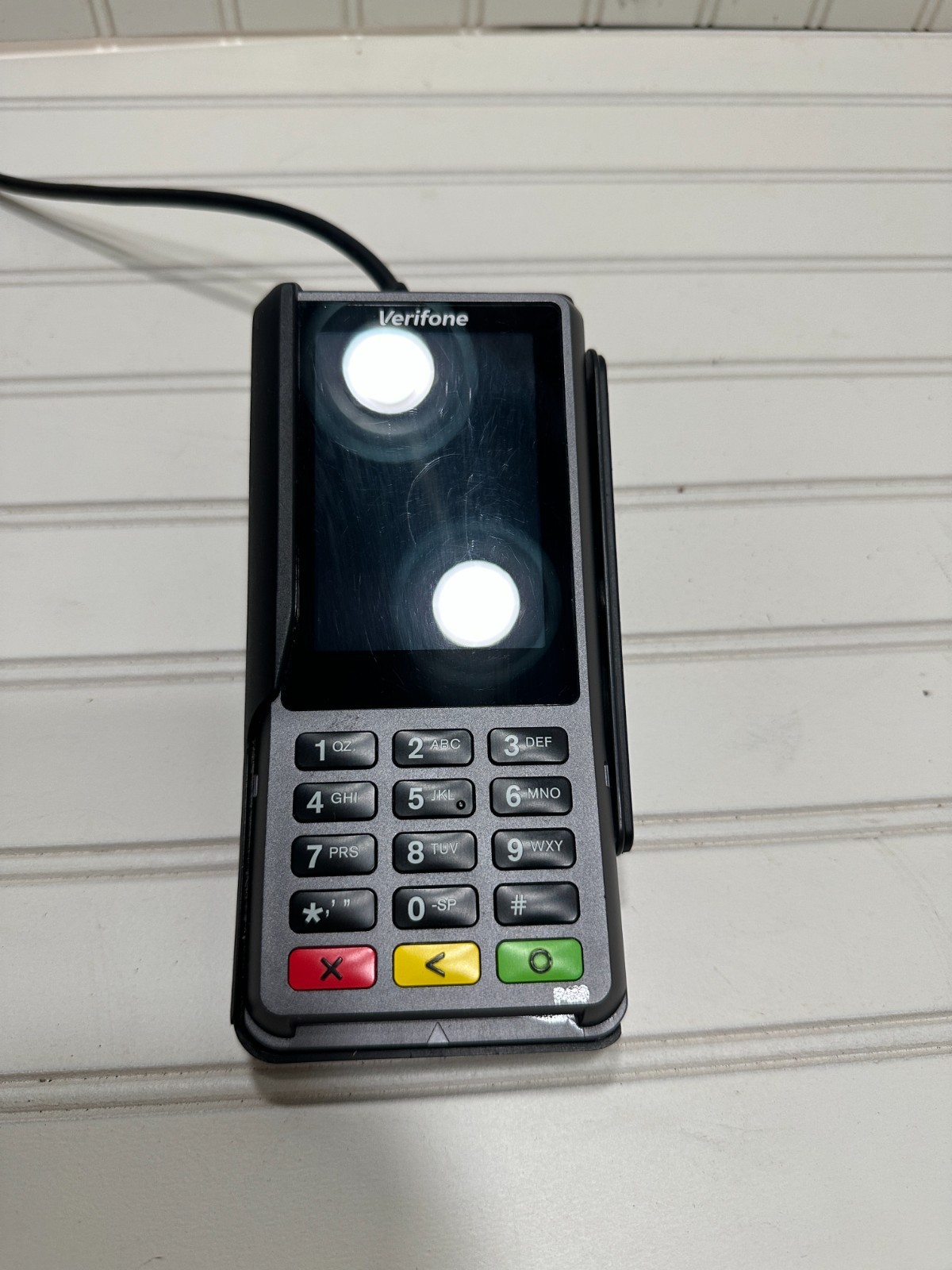 Verifone P400 Plus POS Credit Card Terminal w/ Stand & Power Adapter – Tested