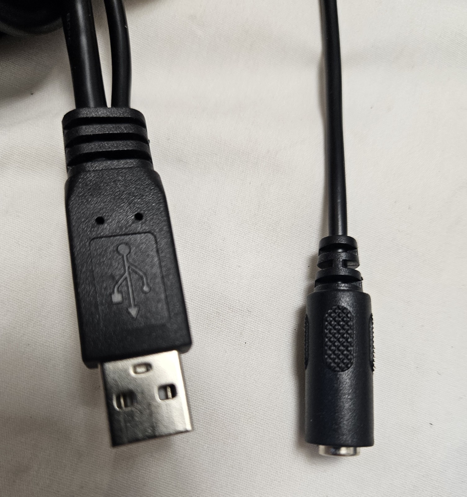 Ingenico Lane/3000 Card terminal with USB Cable And Power Cord – no adapter
