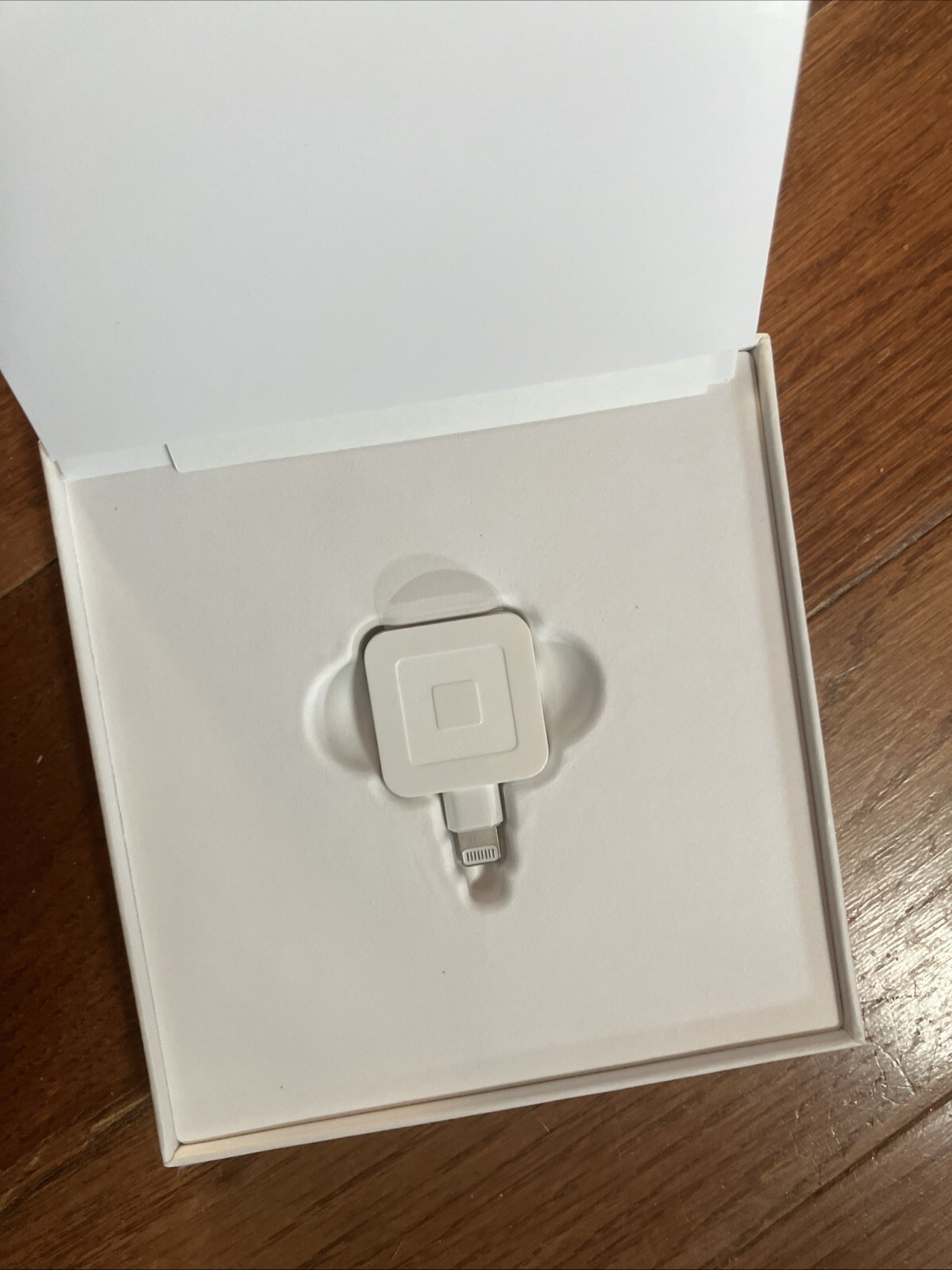 NEW Square – Magstripe Reader with Lightning Connector – Glossy White